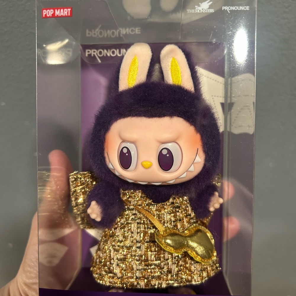 Pop Mart Pronounce wings of fortune